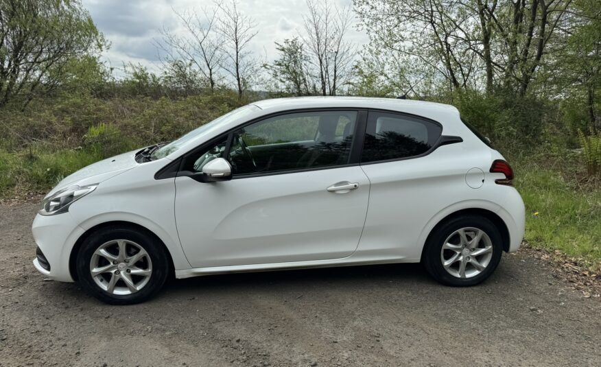 Peugeot 208 Active