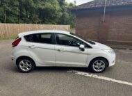 Ford Fiesta White 1.25 Zetec 5 Door