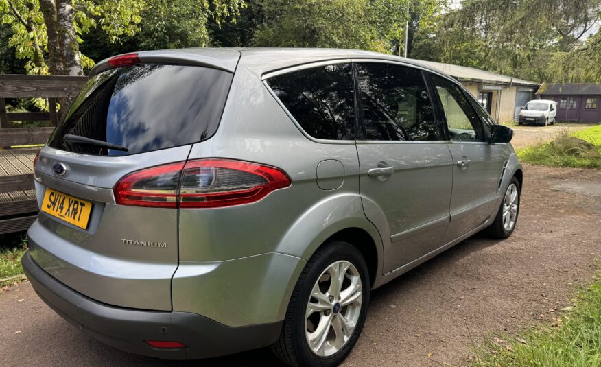 Automatic Ford S Max Titanium