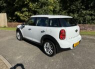 White Mini One Countryman