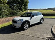 White Mini One Countryman