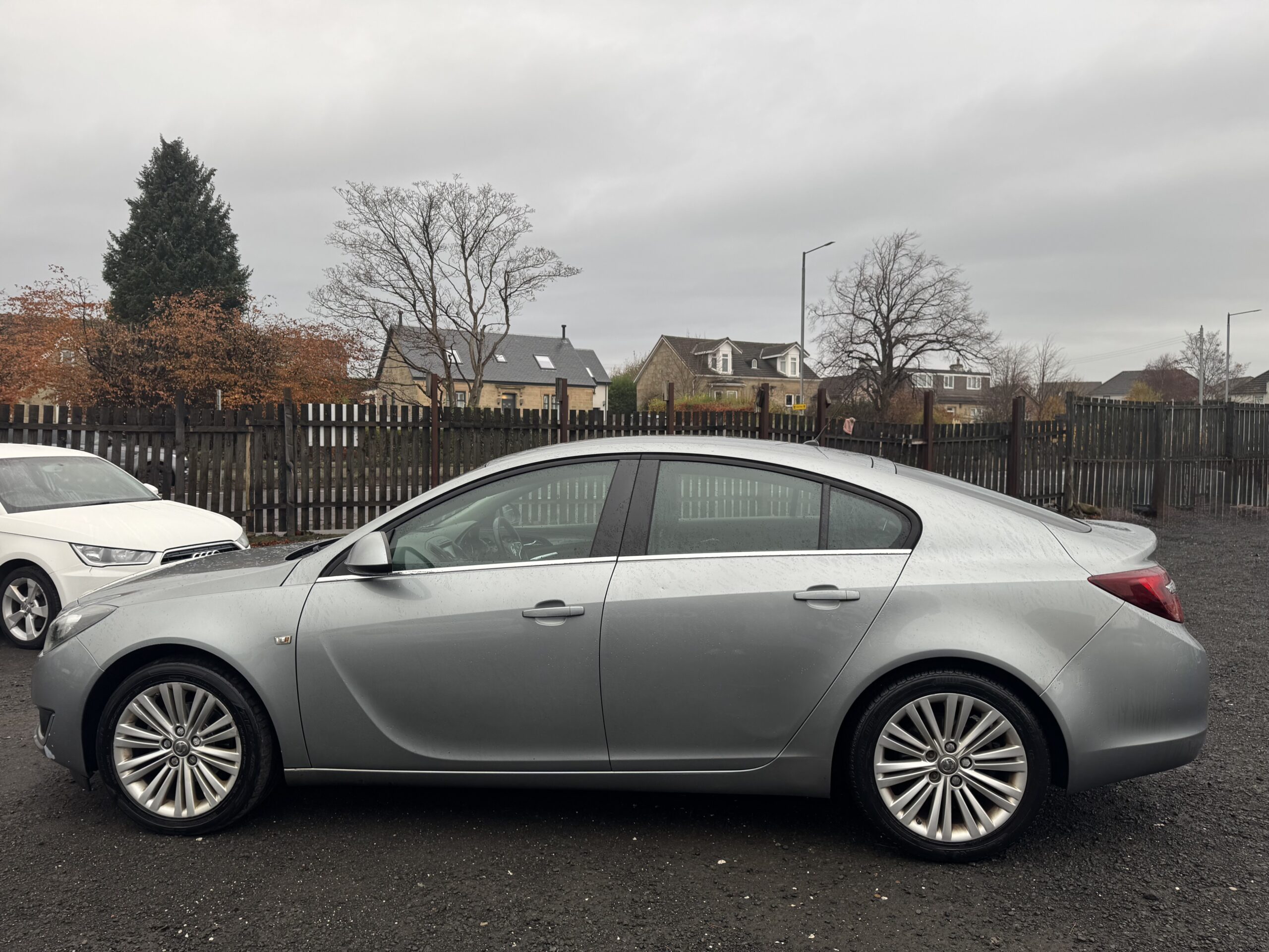 Vauxhall Insignia 2.0cdti eco flex 140 Design