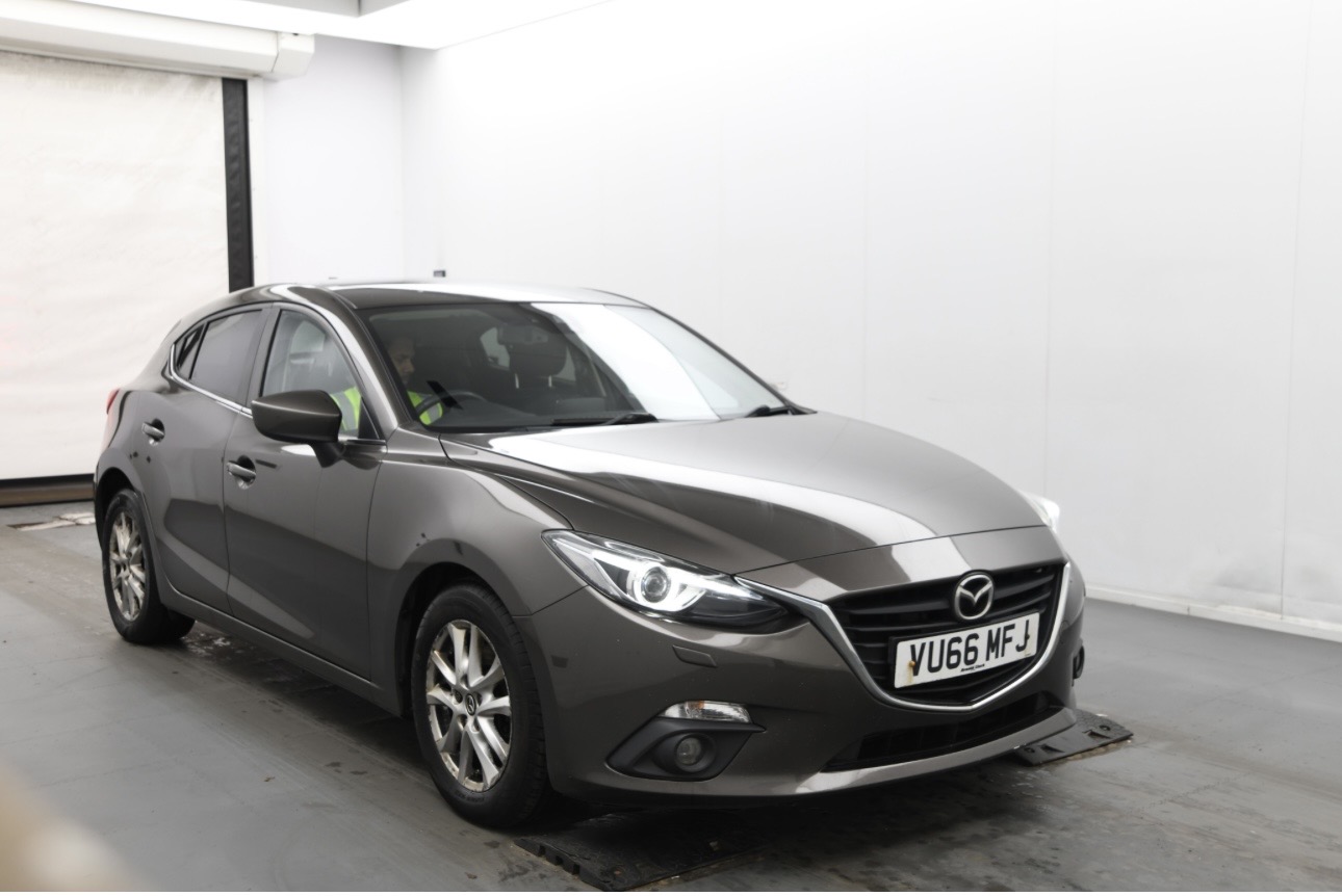 Mazda 3 1.5d SEL NAV