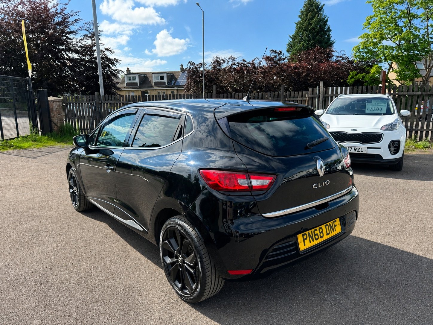 Renault Clio 0.9 tce Iconic