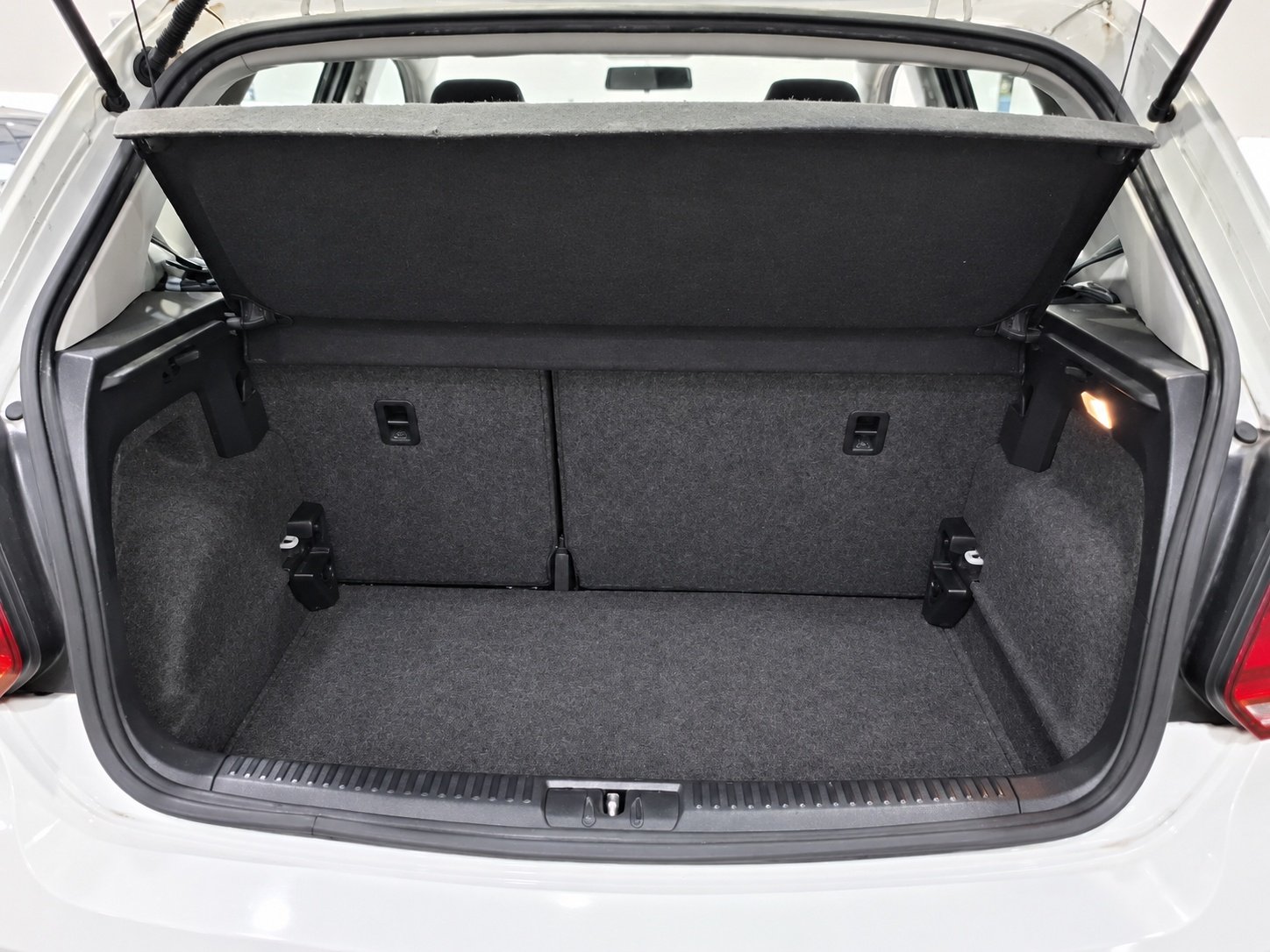 VW Polo 1.0 SE 5 door